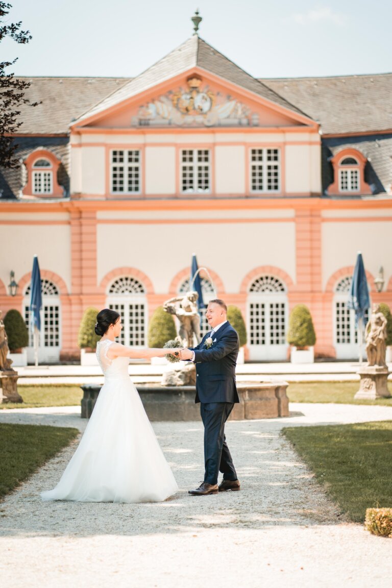 Hochzeitfotograf Schloss Weilburg Hochzeitsbilder Brautpaar Fotograf Hochzeit