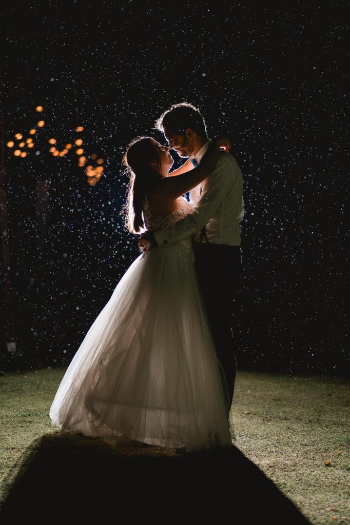 Hochzeitsfotograf Nümbrecht Brautpaar Holsteins Mühle